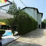 Hostel Papagal Varna