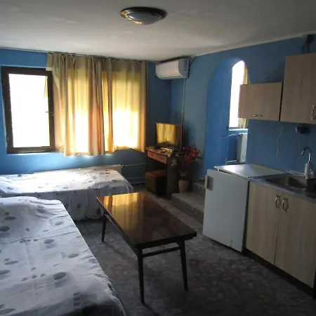 Papagal Hostel Várna