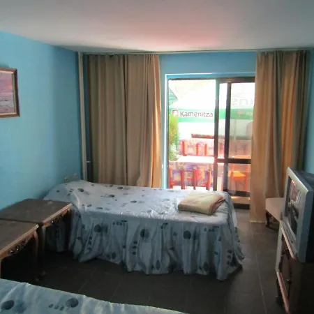 Hostel Papagal *