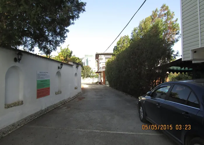 Vandrerhjem Papagal *