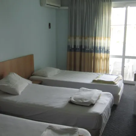 Papagal Hostel *