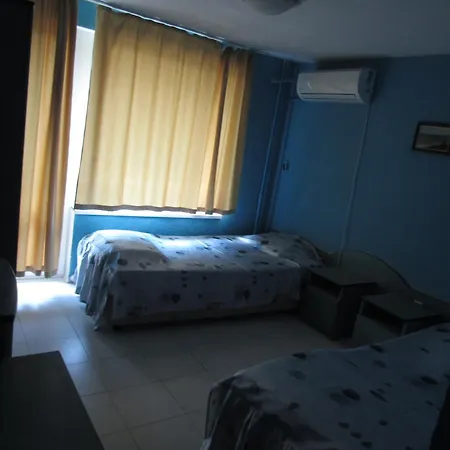 Hostel Papagal Varna