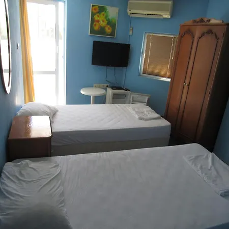 Hostel Papagal Varna